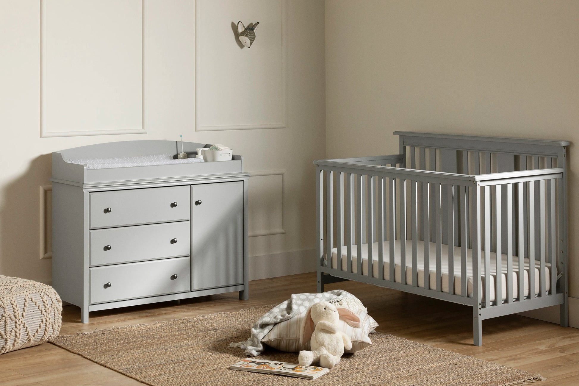 South Shore Baby Crib and Changing Table with Removable Changing Tray Set